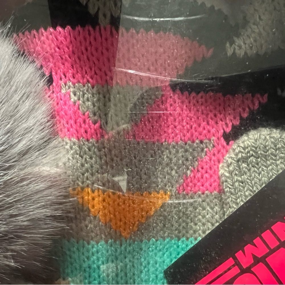 WOMEN'S ROCK & ROLL Scarf Gift Set โ Hot Pink - Picture 8 of 13